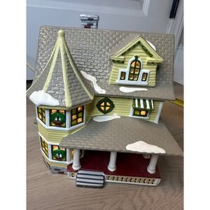 Dept 56 Snow Village The Doctor's House 5143-8